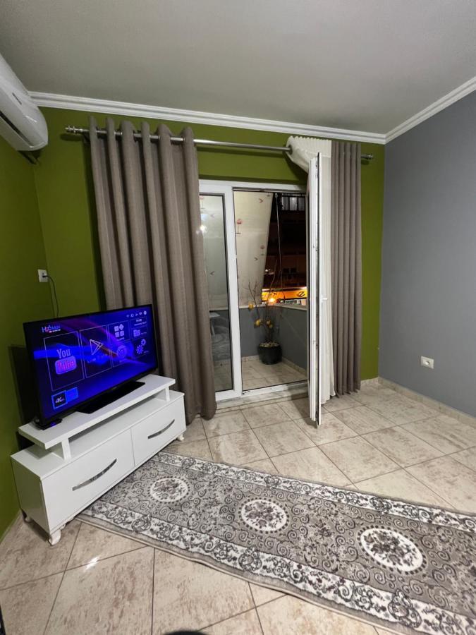 Downtown Retreat "Spiranca" Apartment Tirana Bagian luar foto