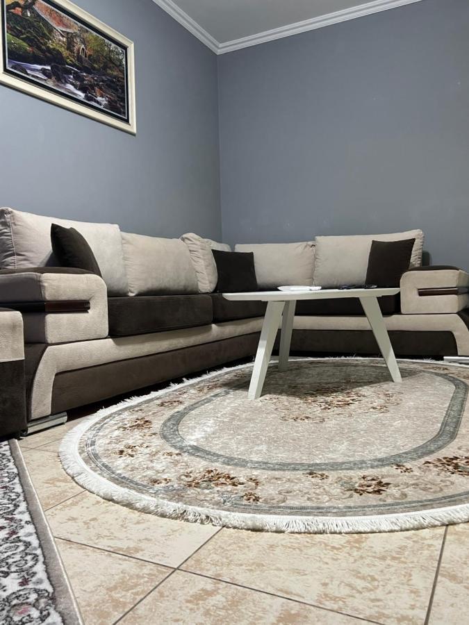 Downtown Retreat "Spiranca" Apartment Tirana Bagian luar foto