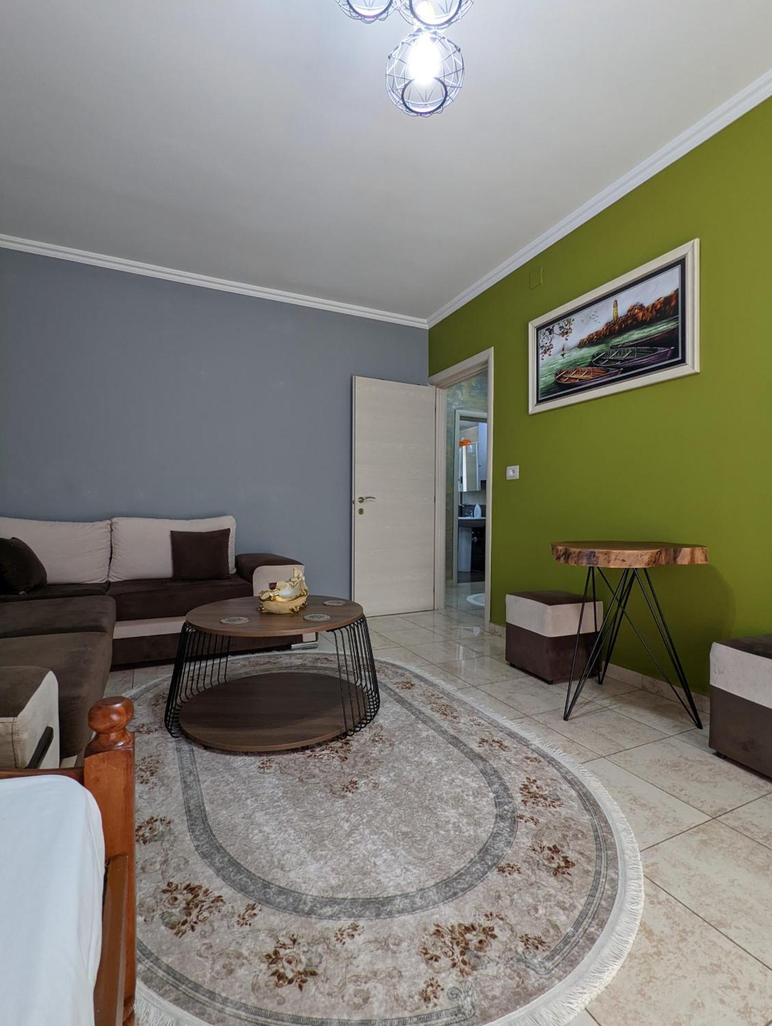 Downtown Retreat "Spiranca" Apartment Tirana Bagian luar foto
