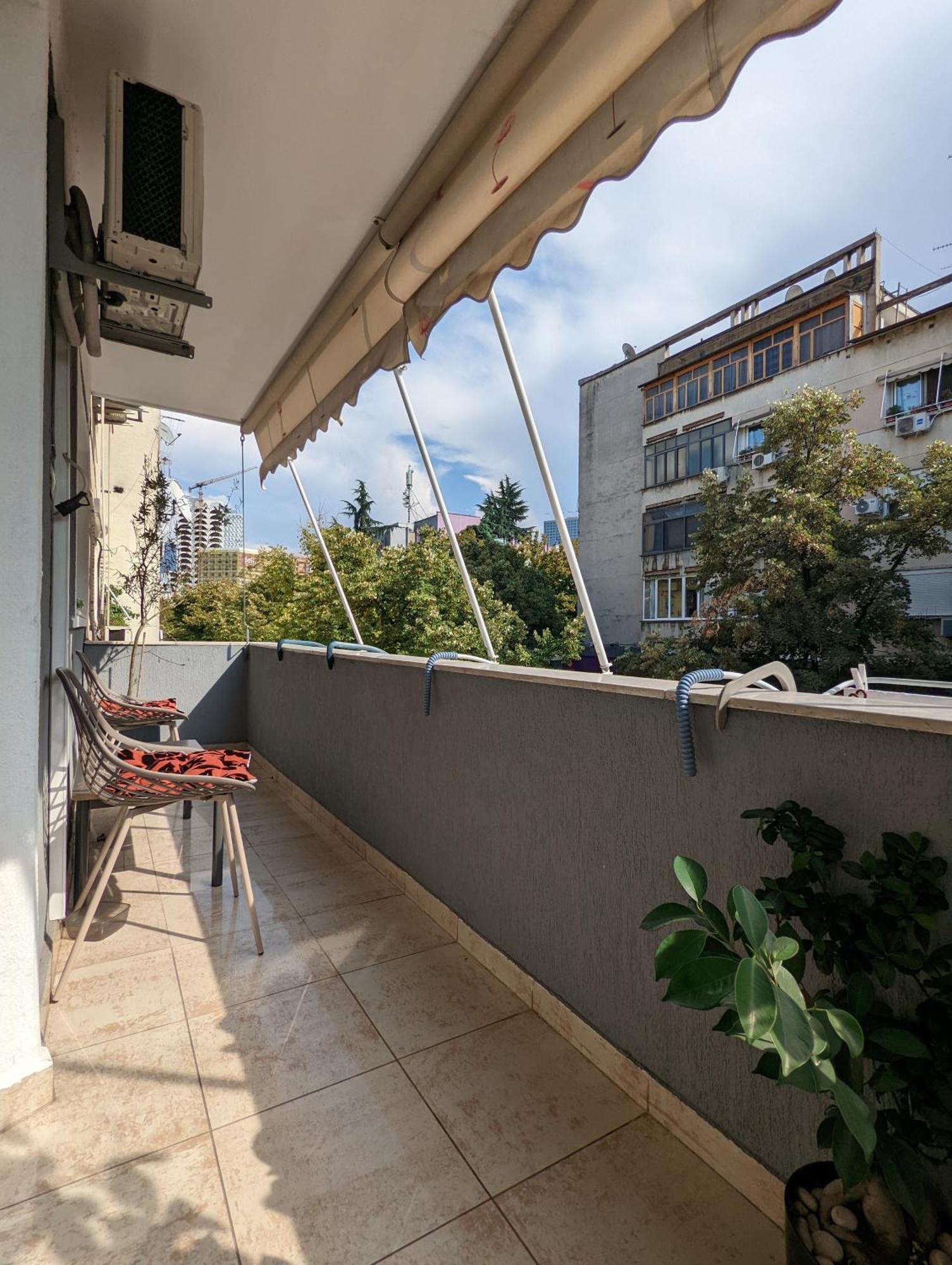 Downtown Retreat "Spiranca" Apartment Tirana Bagian luar foto